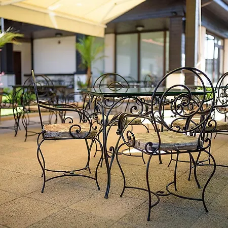 Resort Complex Jitari 3*